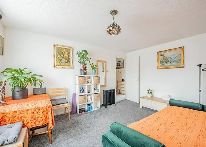 Home Away Home Near Heathrow Airport