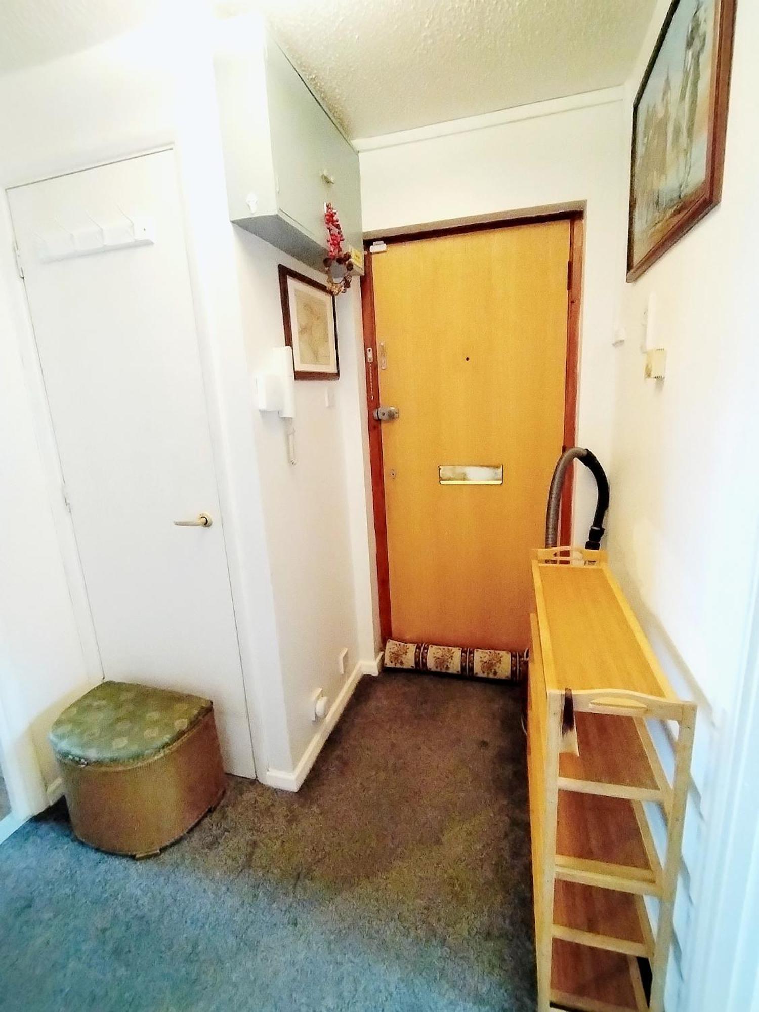 Away Near Heathrow Airport Apartment *