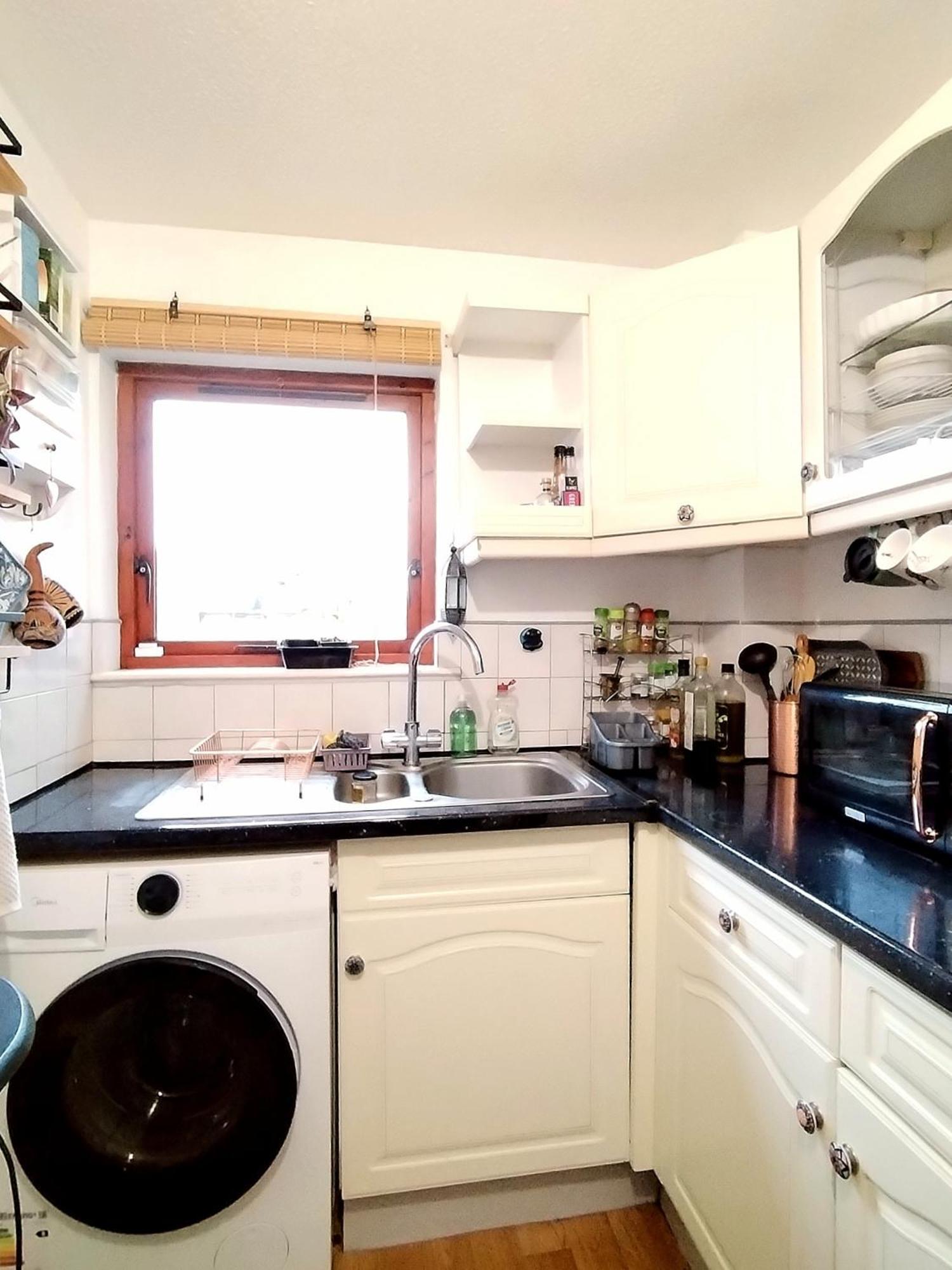 Away Near Heathrow Airport Apartment *
